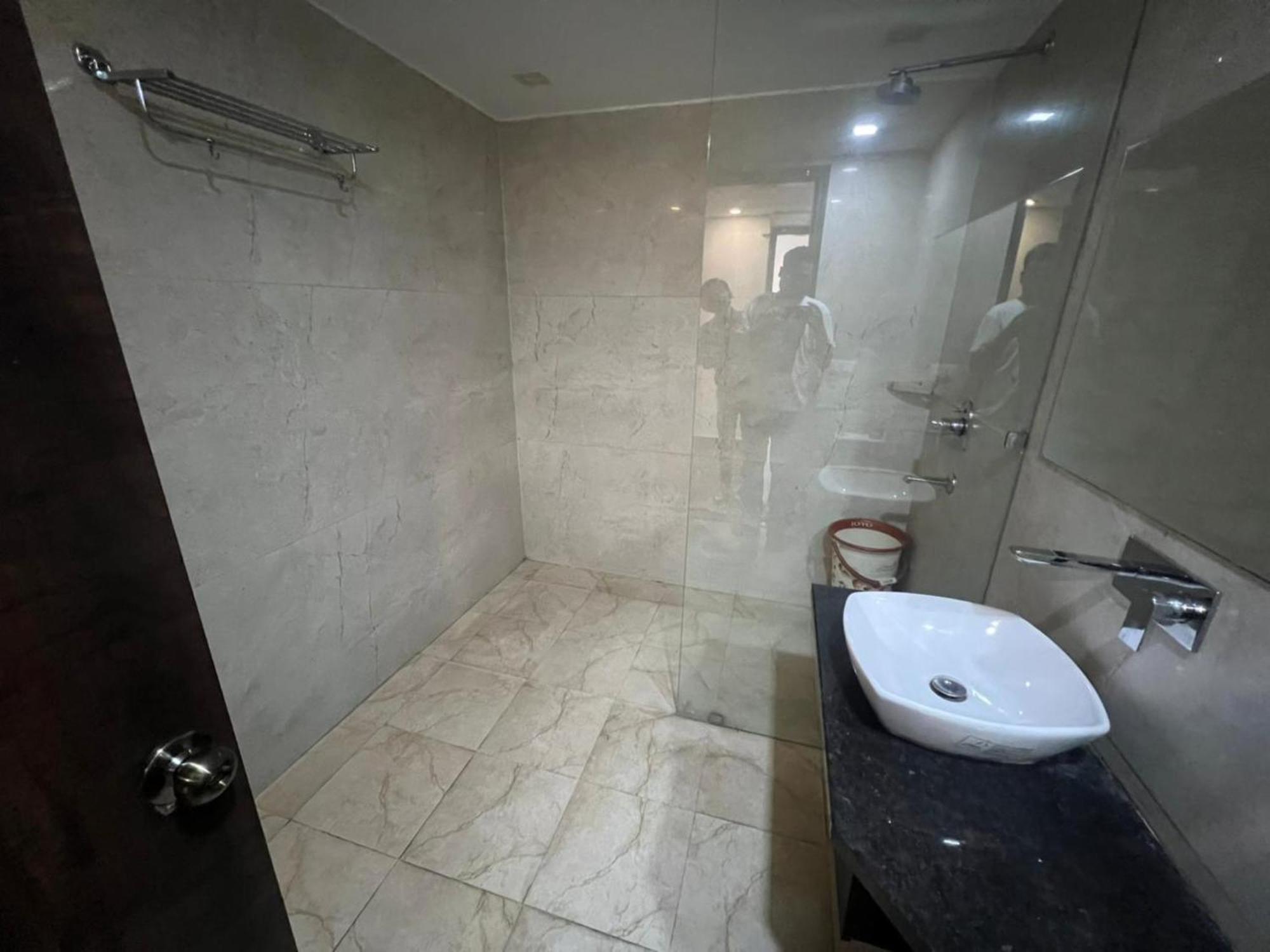 Hotel Royal Palace Hapur Экстерьер фото